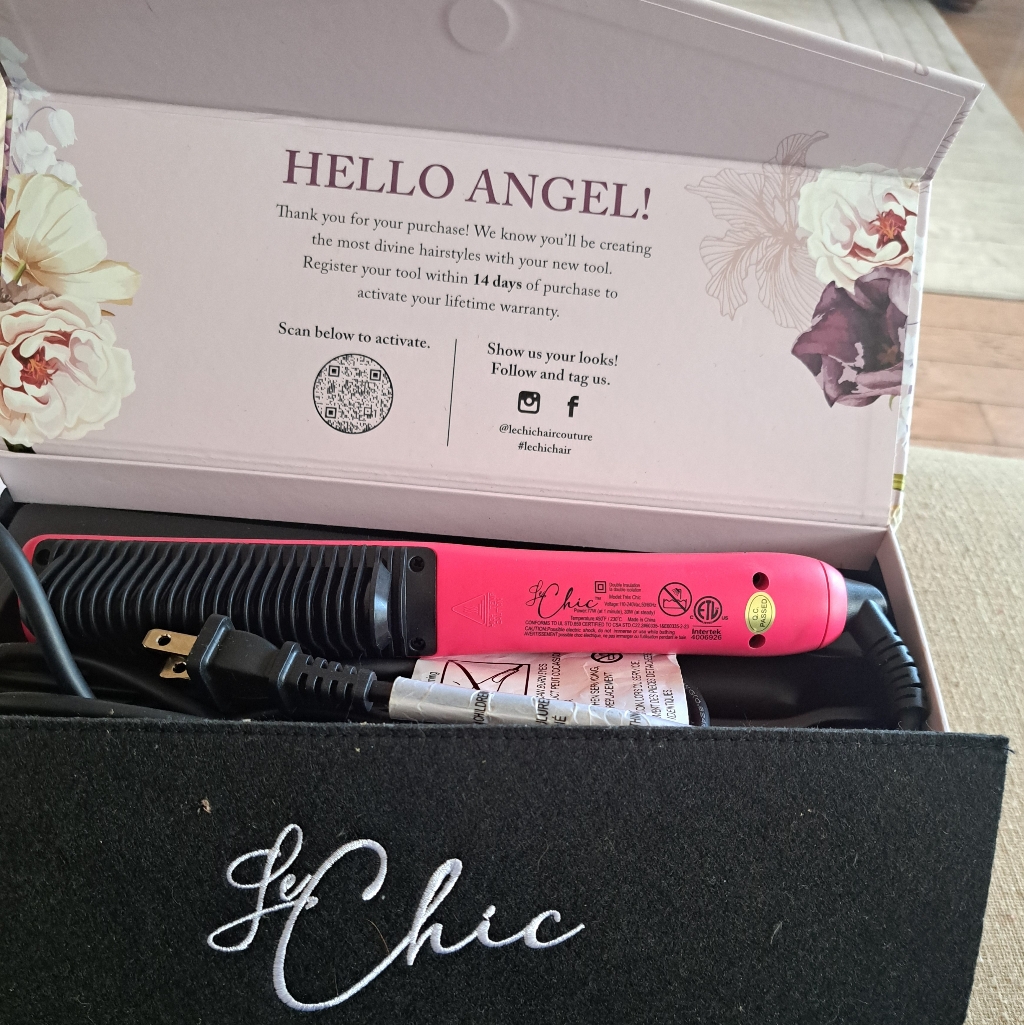 Chic Pink Hair Styling Tool  Professional Straightening Brush